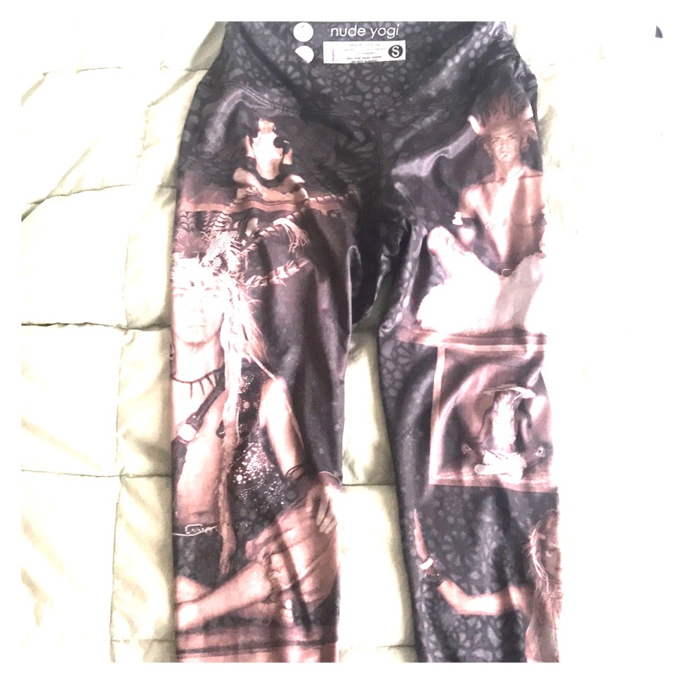 Nude yogi by yoganastix size small NWOT